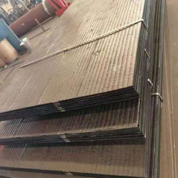 落煤管溜槽復(fù)合襯板 碳化鉻材質(zhì) 雙金屬堆焊耐磨板